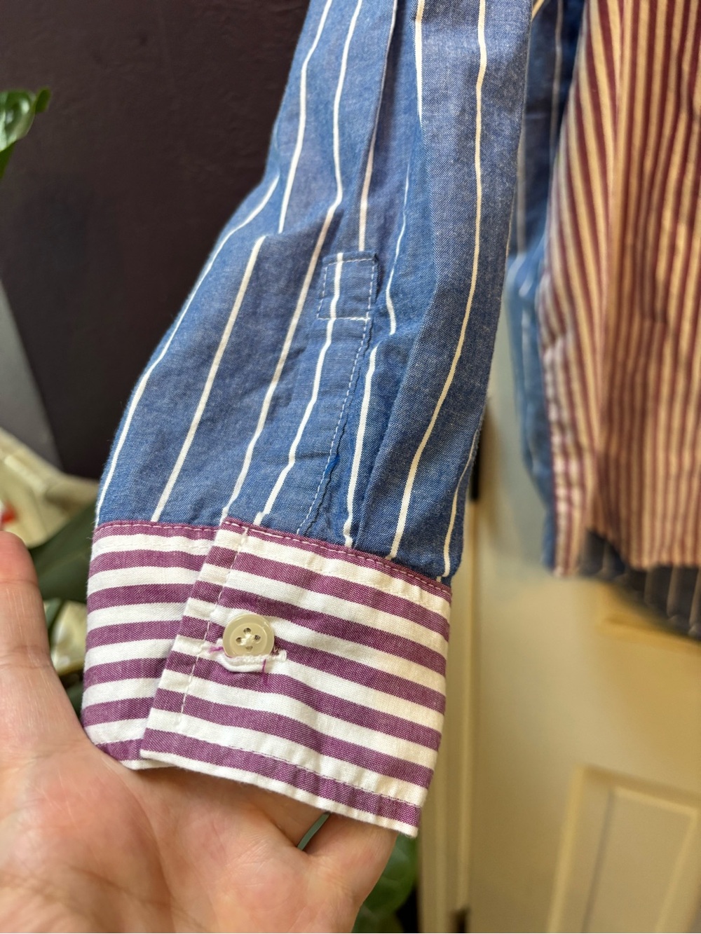 GAP Colorblock Striped Button-Down - Picture 5 of 8